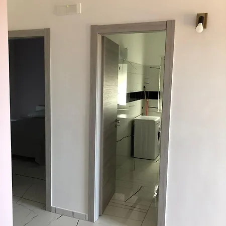 Aparthotel Capo Rizzuto 3 Apartment 3*