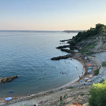 Aparthotel Capo Rizzuto 3 Apartment 3*